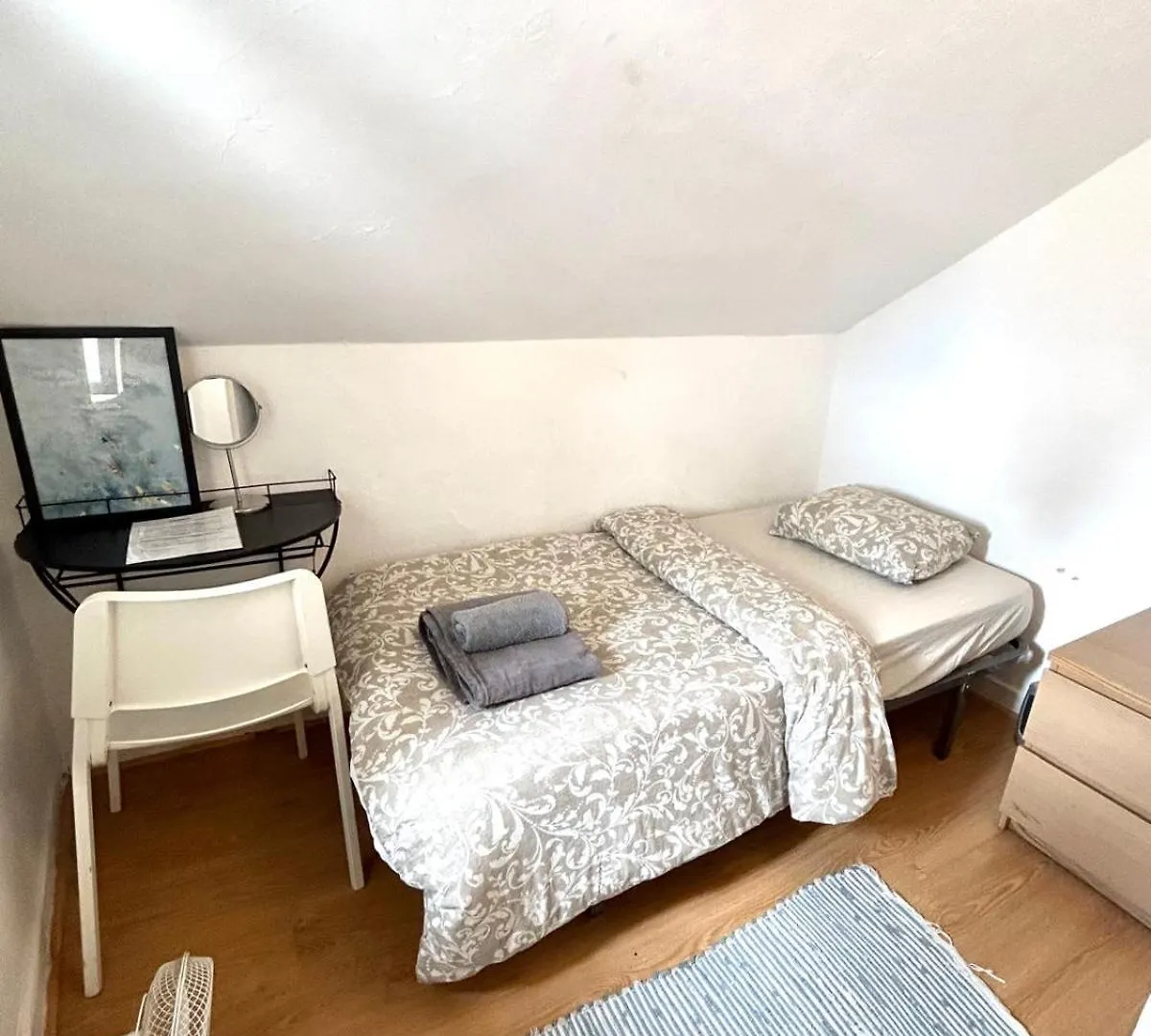 Santos Apartment In Central Lisbon With River View